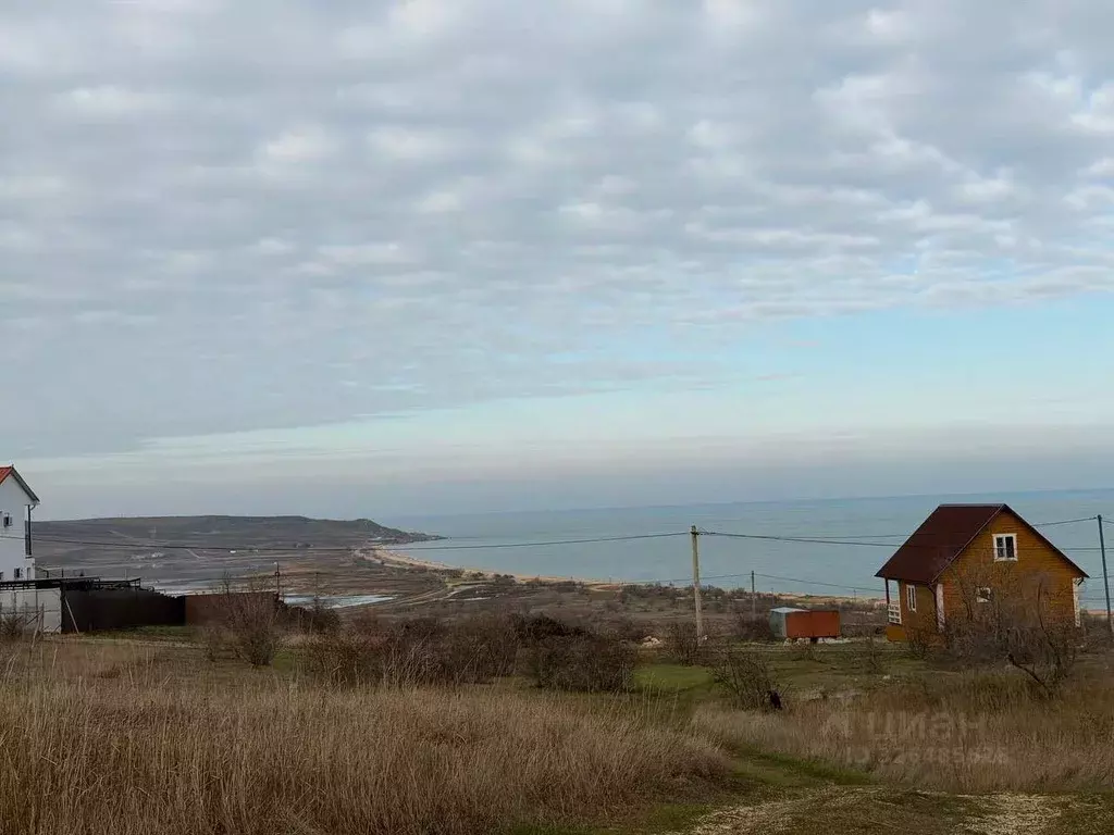 Участок в Крым, Ленинский район, Войковское с/пос, Космос ТСН ул. ... - Фото 1