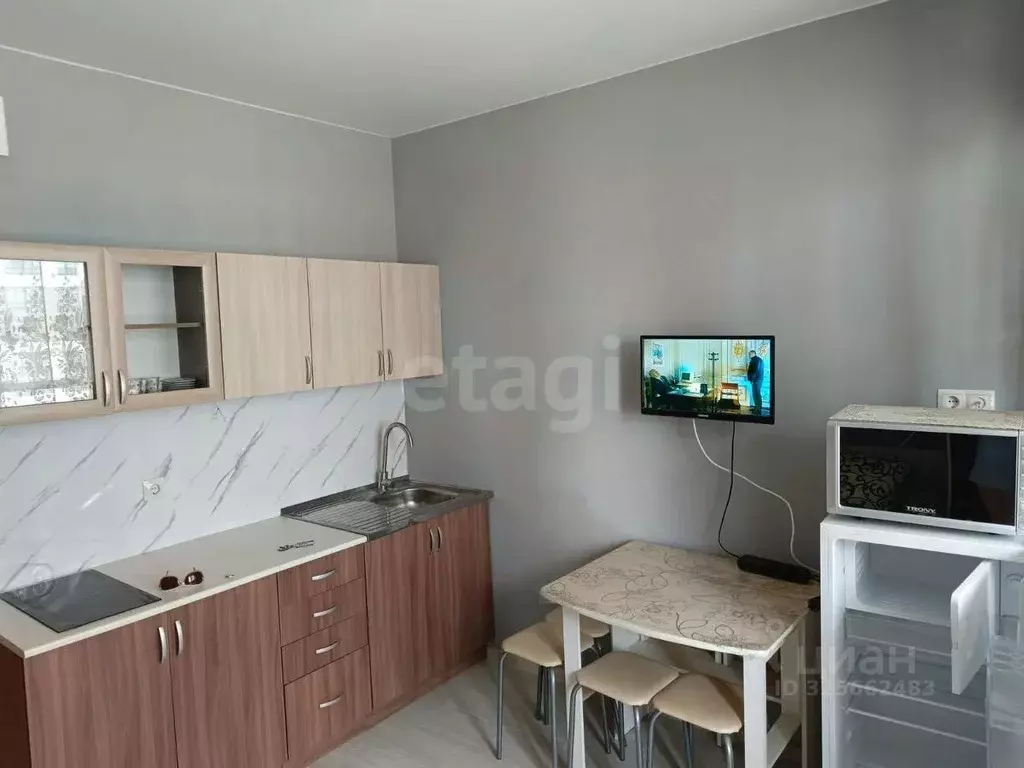 Студия Тюменская область, Тюмень ул. Фармана Салманова, 26 (19.0 м) - Фото 1