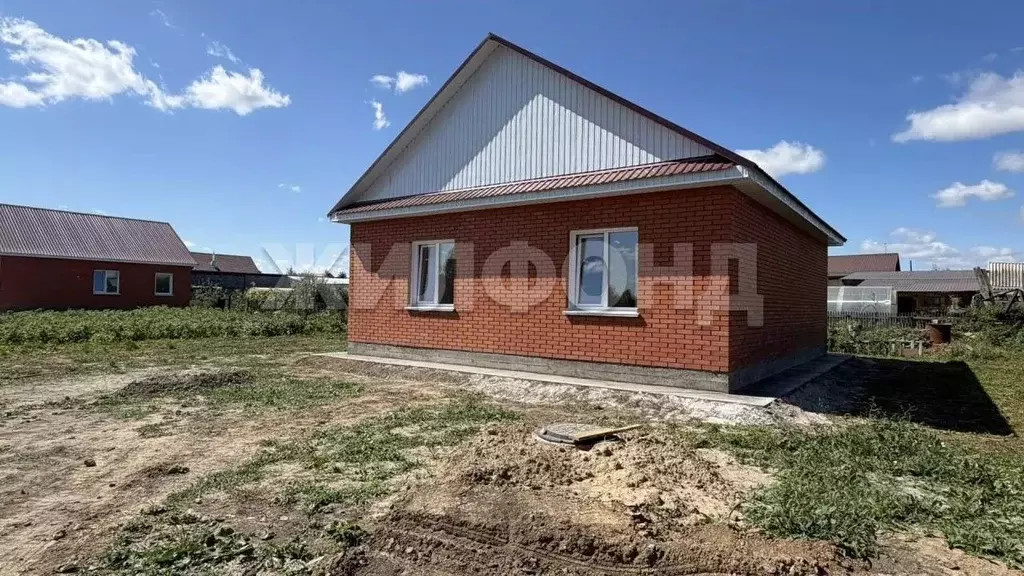 Дом в Курская область, Коренево муниципальное образование, Коренево рп ... - Фото 1