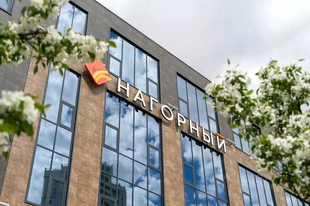 2-к кв. Свердловская область, Екатеринбург ул. Нагорная, 16 (88.8 м) - Фото 2