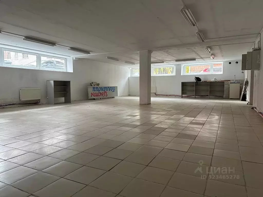 Помещение свободного назначения в Ленинградская область, Выборг ул. ... - Фото 1