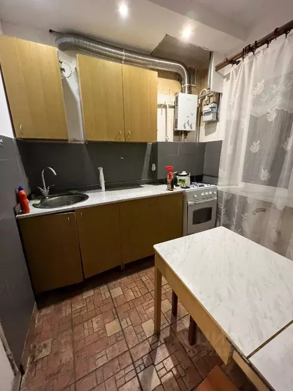 2-к кв. Новгородская область, Старая Русса Профсоюзная ул., 4 (41.0 м) - Фото 2