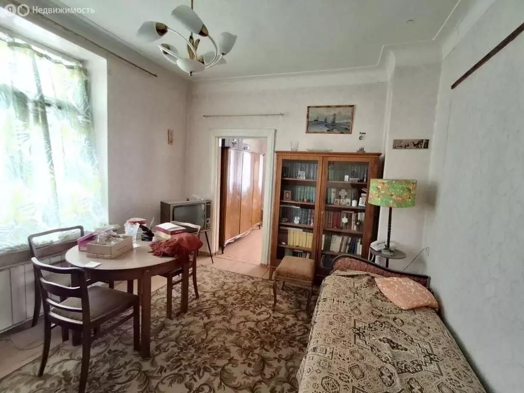 2-комнатная квартира: Миасс, проспект Автозаводцев, 16 (46 м) - Фото 1