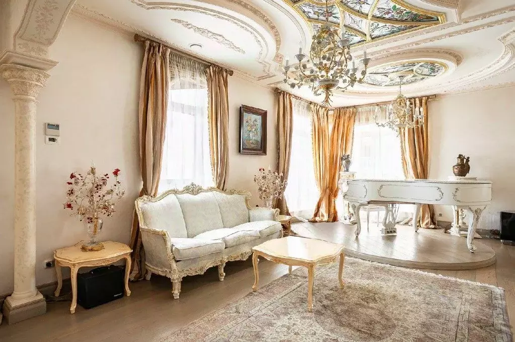 Квартира, 5 и более комнат, 279 м - Фото 0