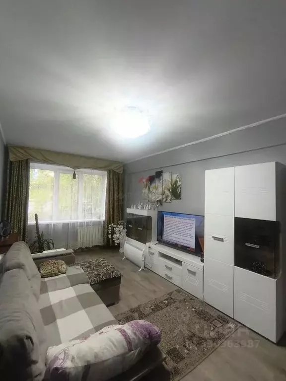 3-к кв. Хакасия, Абакан ул. Кирова, 250 (71.9 м) - Фото 1
