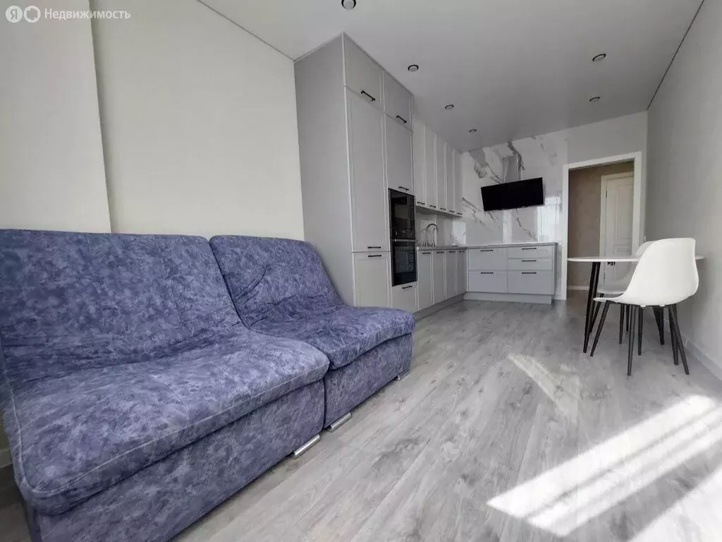3-комнатная квартира: Ростов-на-Дону, пер. Гвардейский, 13А (65 м) - Фото 1