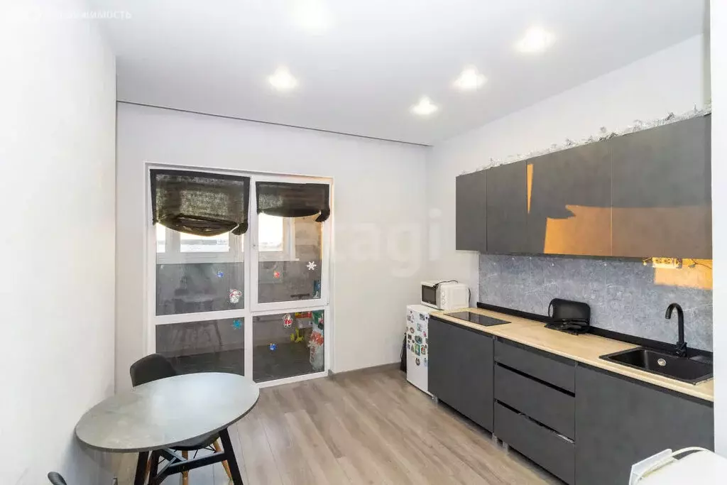 Квартира-студия: деревня Патрушева, улица Александра Пушкина, 10 (32 ... - Фото 2