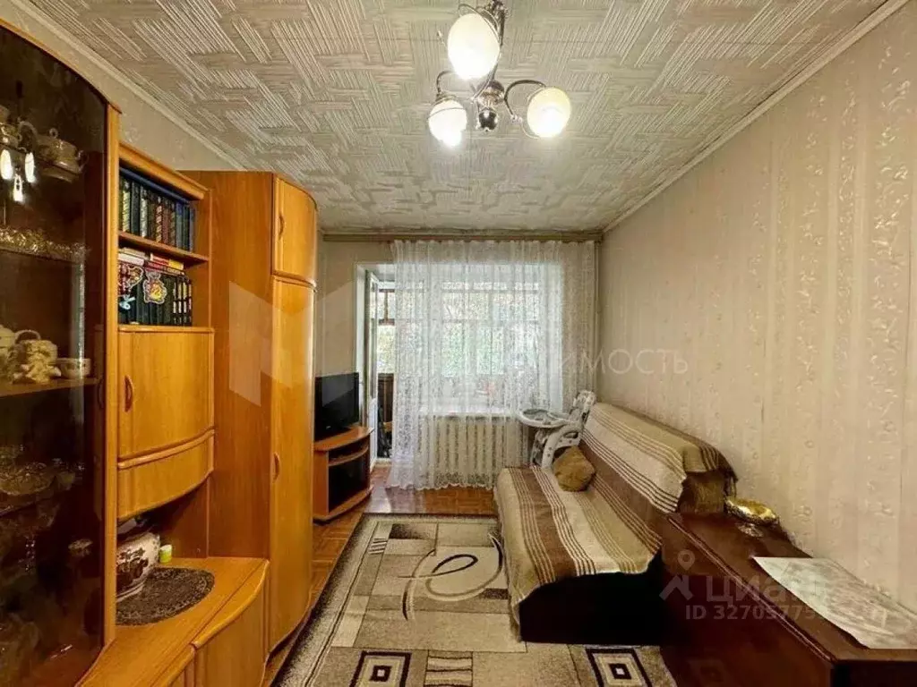 2-к кв. Тюменская область, Тюмень ул. Максима Горького, 31 (44.1 м) - Фото 1