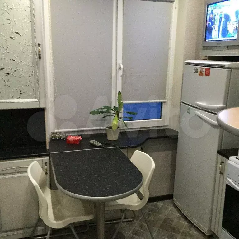 2-к. квартира, 51 м, 1/5 эт. - Фото 1