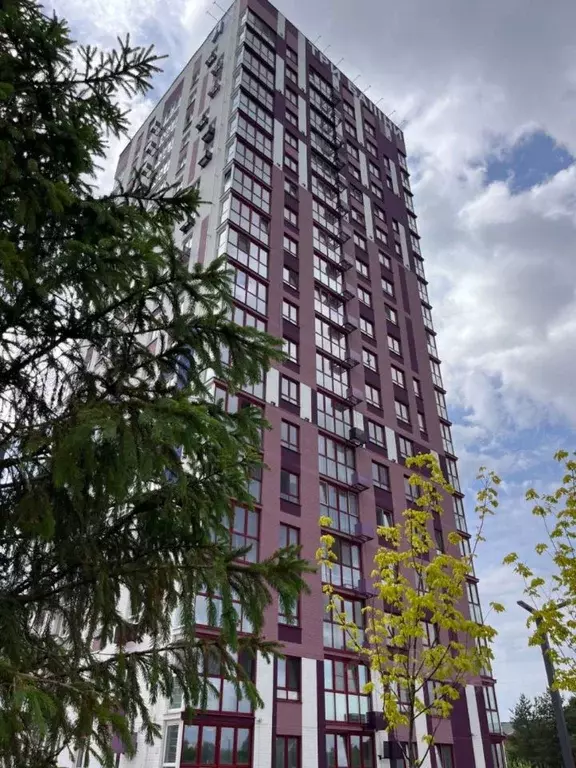 3-к кв. Брянская область, Брянск ул. Комарова, 47 (90.8 м) - Фото 0