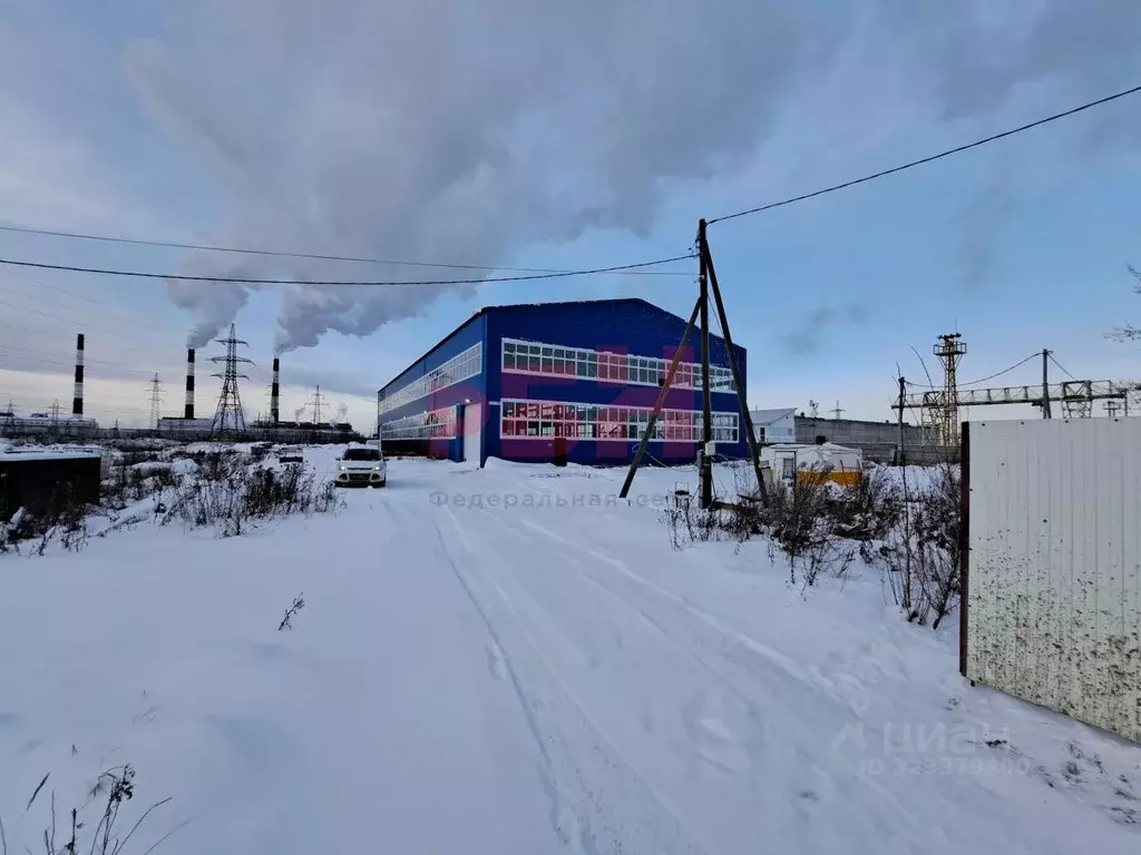Производственное помещение в Свердловская область, Среднеуральск ул. ... - Фото 1