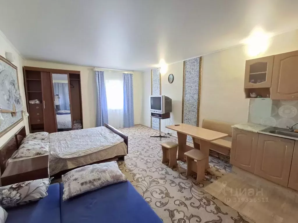 Дом в Краснодарский край, Ейск пер. 4-й Береговой (66 м) - Фото 1