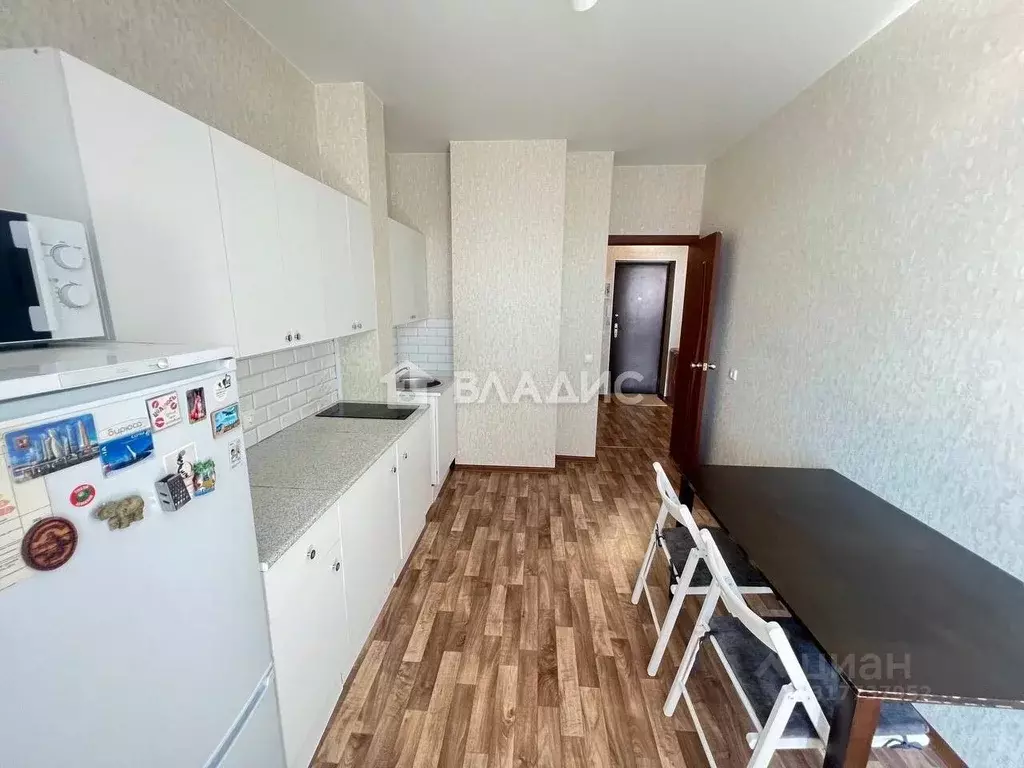 1-к кв. Алтайский край, Барнаул Балтийская ул., 95 (41.2 м) - Фото 0