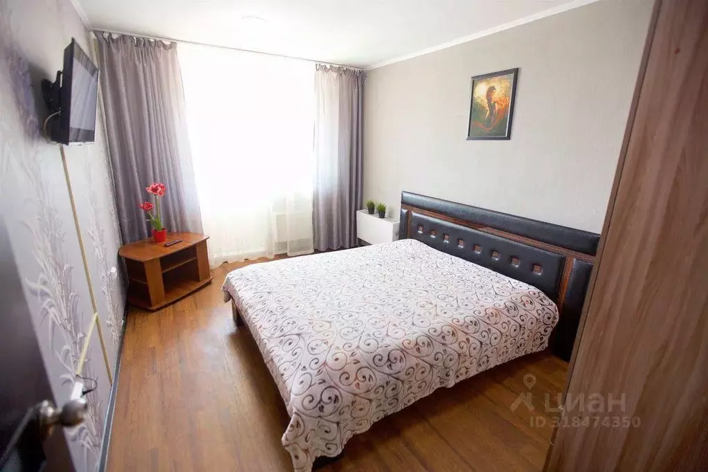 2-к кв. Красноярский край, Красноярск ул. Авиаторов, 38 (52.0 м) - Фото 1