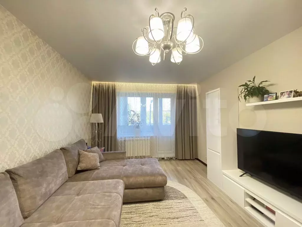 2-к. квартира, 60,7 м, 2/9 эт. - Фото 1