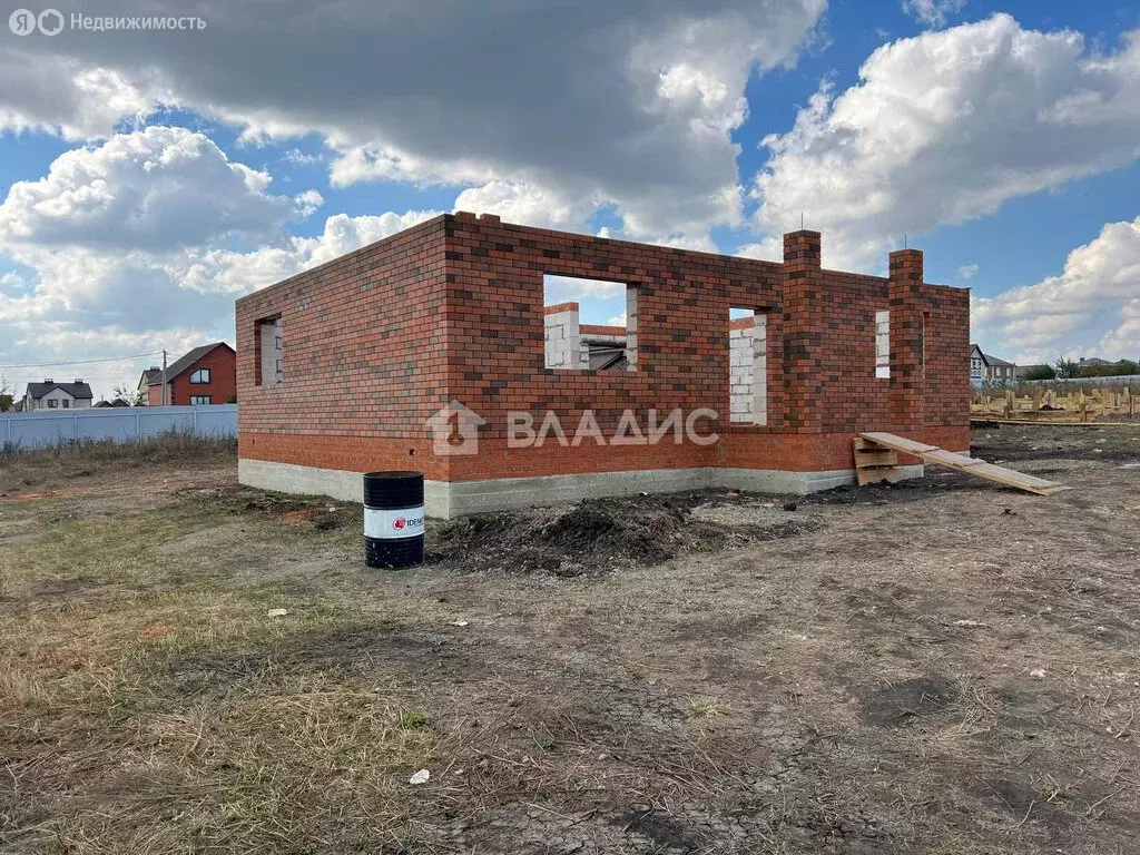 Дом в село Бессоновка, 1-й Магистральный проезд, 3 (105 м) - Фото 1