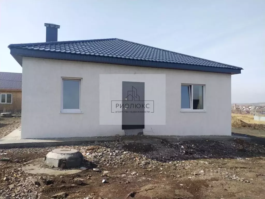 Дом в Челябинская область, с. Агаповка  (125 м) - Фото 0