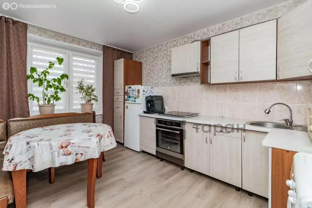 1-комнатная квартира: Челябинск, проспект Победы, 308Б (41.1 м) - Фото 2