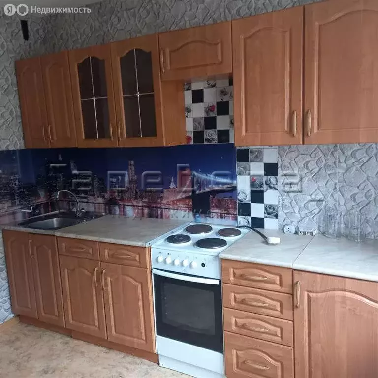 2-комнатная квартира: Красноярск, Абытаевская улица, 4 (57 м) - Фото 0
