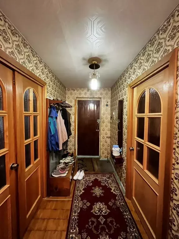 3-к кв. Ленинградская область, Сосновый Бор Солнечная ул., 43 (57.0 м) - Фото 0