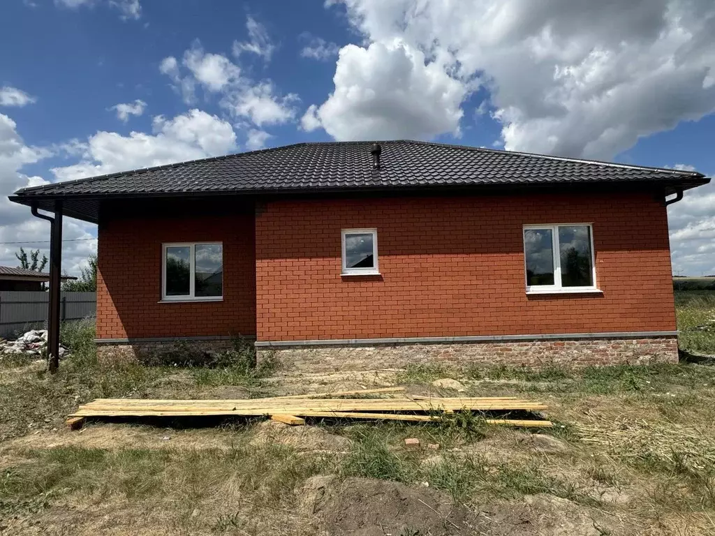 Дом в Белгородская область, Белгородский район, Разумное рп, ... - Фото 1