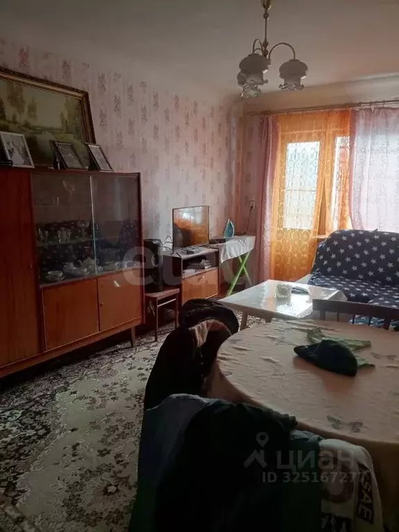 2-к кв. Воронежская область, Борисоглебск Первомайская ул., 60 (44.0 ... - Фото 1