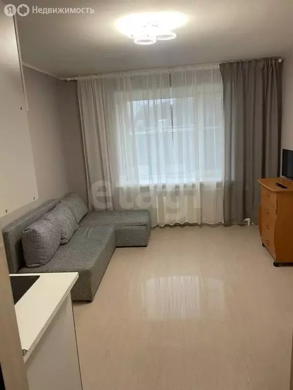 1к в 9-комнатной квартире (12 м) - Фото 0