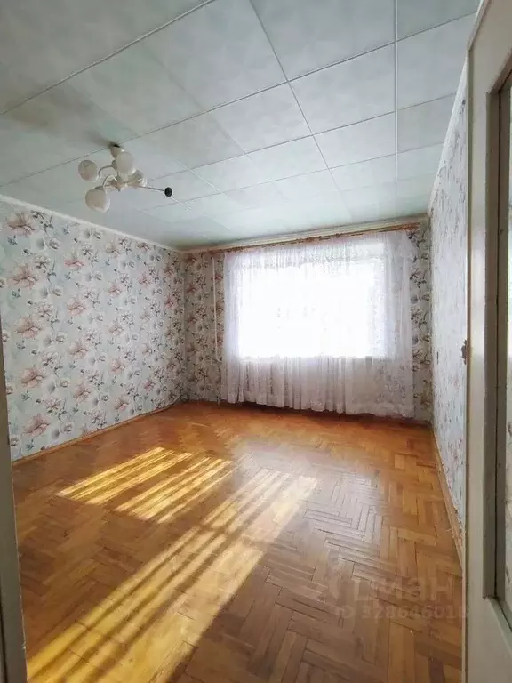 2-к кв. Ленинградская область, Кириши просп. Героев, 1 (50.0 м) - Фото 1