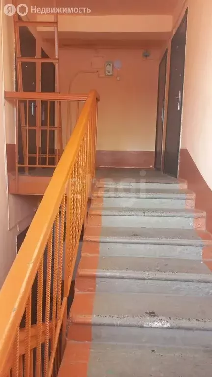 2-комнатная квартира: село Упорово, улица Крупской, 34 (40 м) - Фото 1