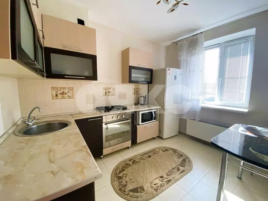 2-к кв. Волгоградская область, Волгоград ул. Никитина, 127А (50.0 м) - Фото 1