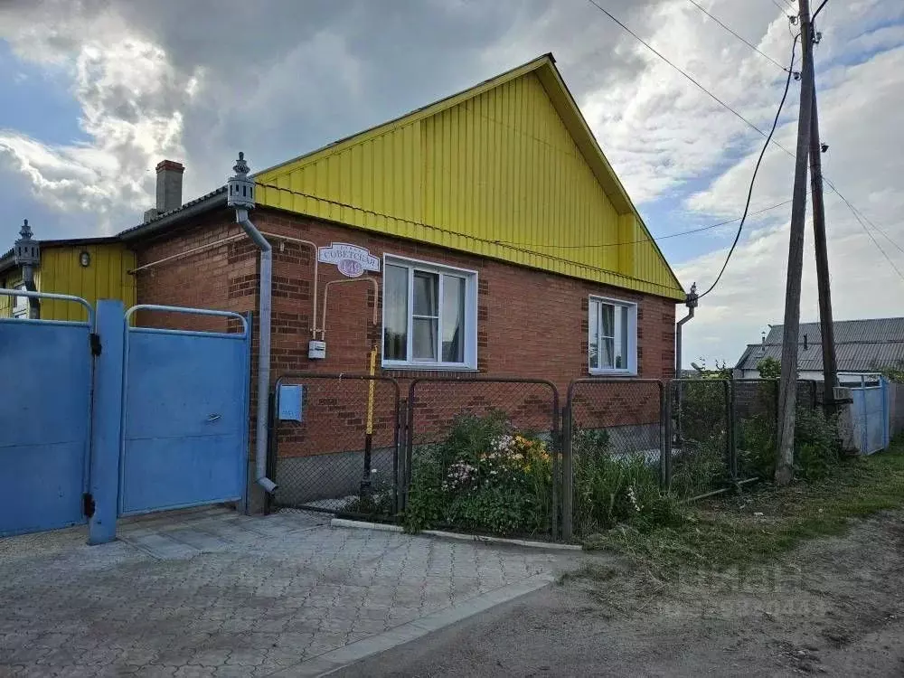 Дом в Челябинская область, с. Октябрьское ул. Советская, 149 (104 м) - Фото 1