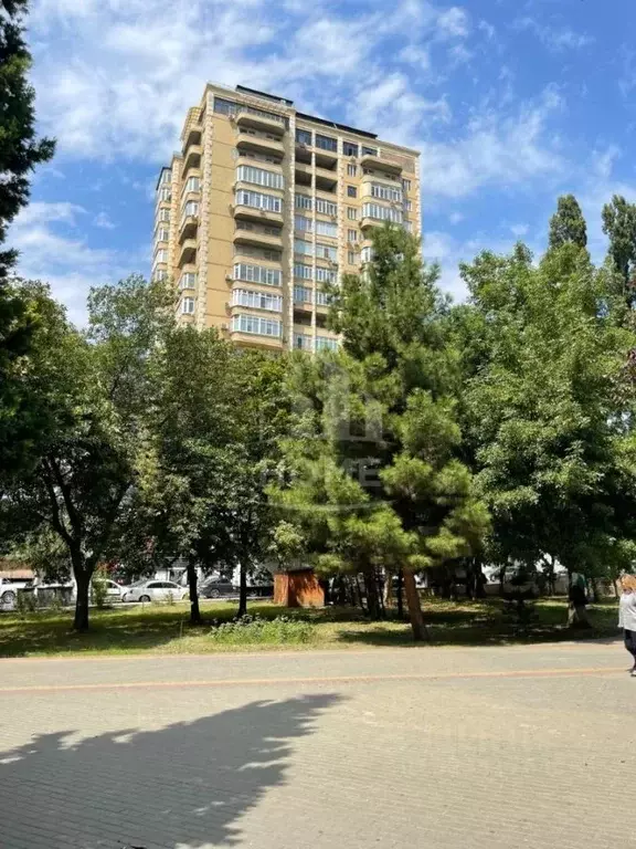 3-к кв. Дагестан, Махачкала ул. Дзержинского, 6 (130.0 м) - Фото 1