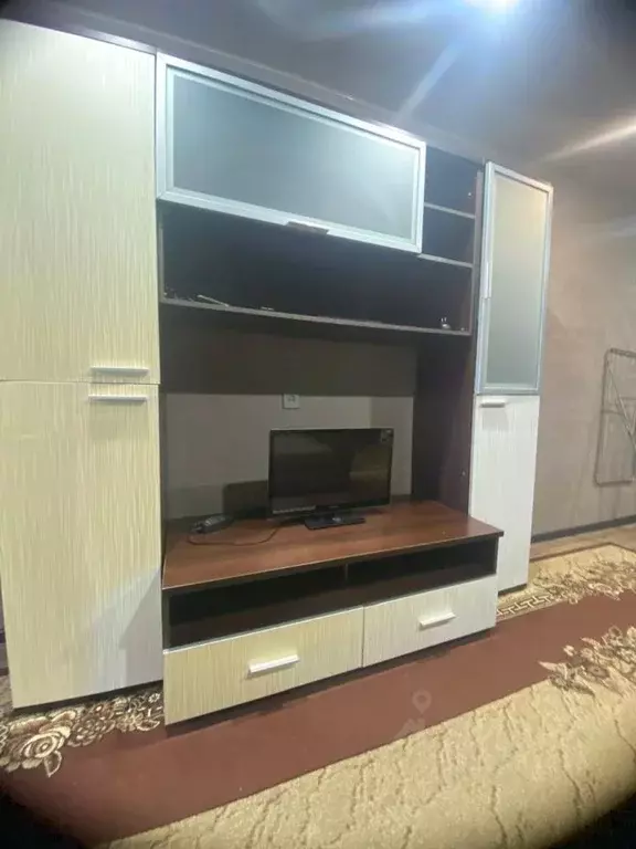 1-к кв. Вологодская область, Череповец Устюженская ул., 8 (30.0 м) - Фото 1