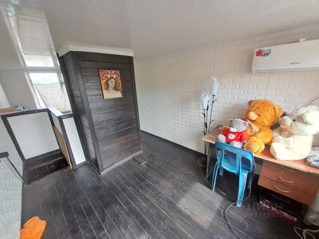 Дом в Краснодарский край, Ейск Ромашковая ул. (170 м) - Фото 2