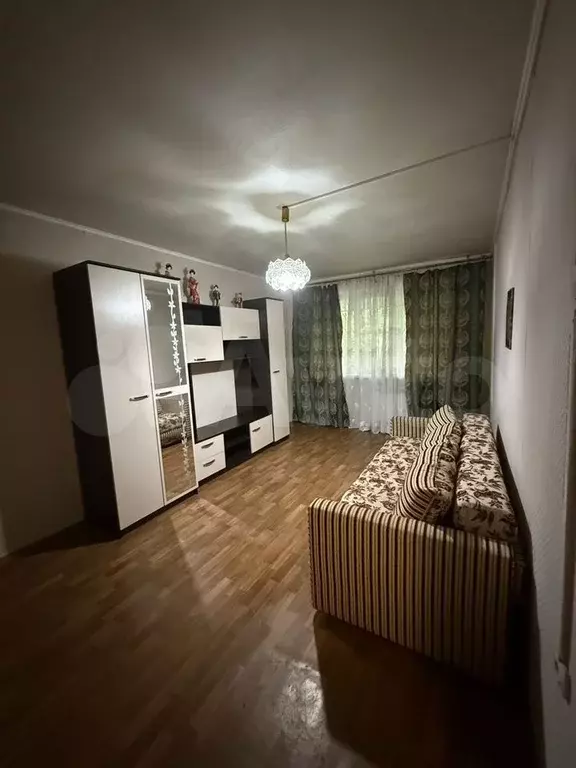 1-к. квартира, 30,2 м, 1/5 эт. - Фото 0