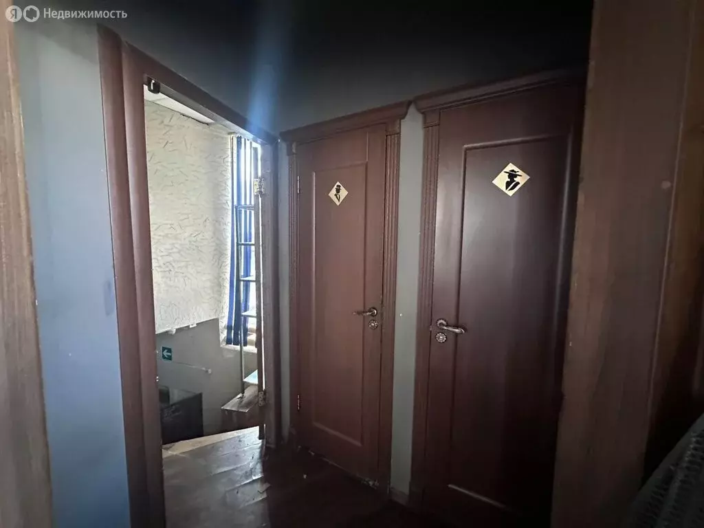 Помещение свободного назначения (239 м) - Фото 0