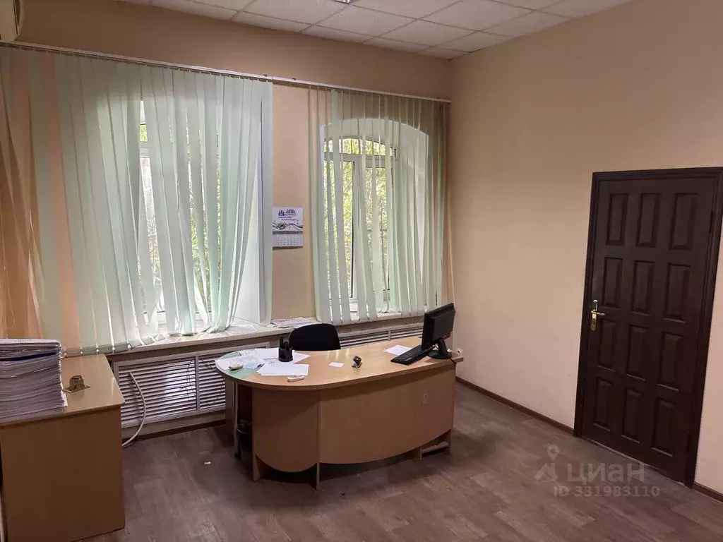 Офис в Астраханская область, Астрахань ул. Чехова, 16 (585 м) - Фото 1