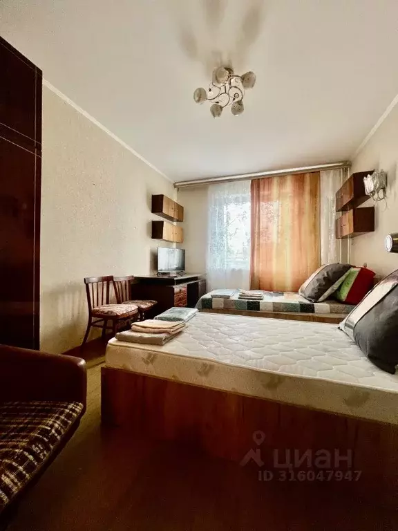 3-к кв. Пермский край, Пермь Автозаводская ул., 25 (65.0 м) - Фото 0