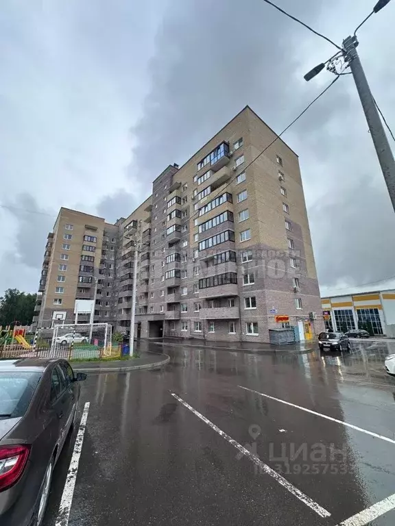 2-к кв. Смоленская область, Смоленск ул. Багратиона, 26А (60.0 м) - Фото 0