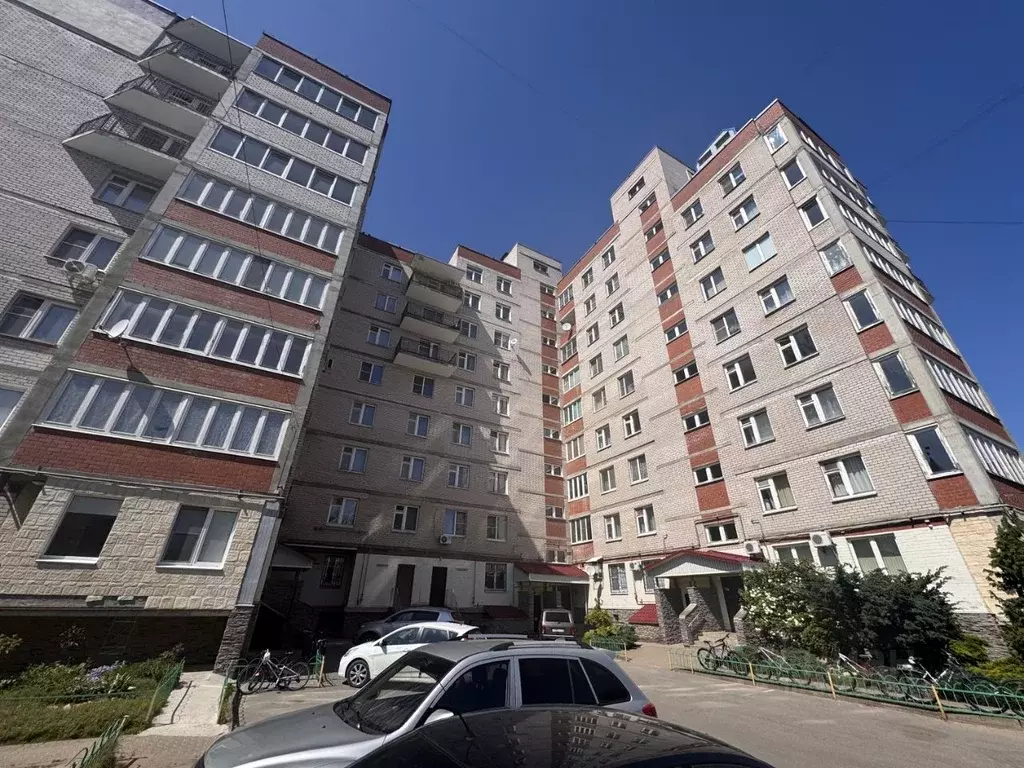 1-к кв. Новгородская область, Великий Новгород Октябрьская ул., 10 ... - Фото 0