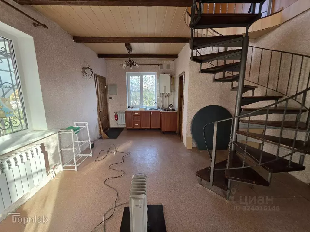 Дом в Астраханская область, Астрахань ул. 10-я Березовая (61 м) - Фото 2