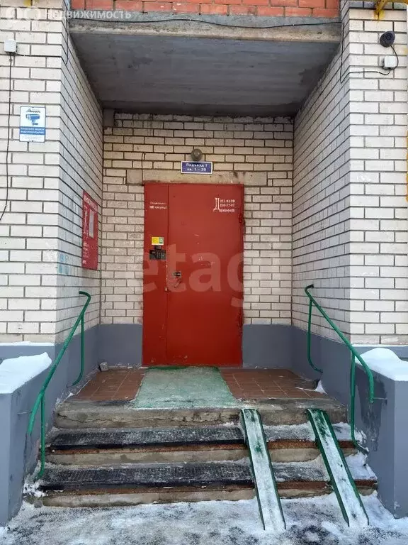 2-комнатная квартира: Воронеж, улица Генерала Лизюкова, 76 (66 м) - Фото 2