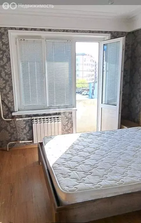 2-комнатная квартира: Каспийск, улица Ильяшенко, 2 (55 м) - Фото 1