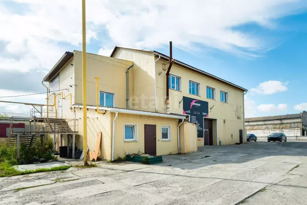 Помещение свободного назначения в Курганская область, Курган просп. ... - Фото 1