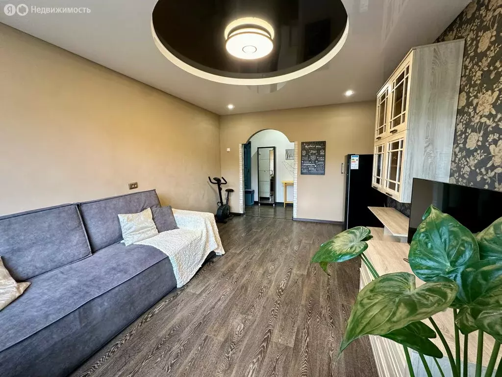 3-комнатная квартира: Казань, улица Латышских Стрелков, 41 (67 м) - Фото 1