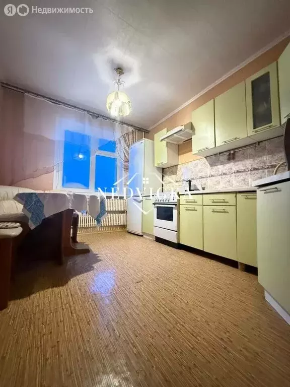 3-комнатная квартира: Мирный, улица Солдатова, 2 (66 м) - Фото 1