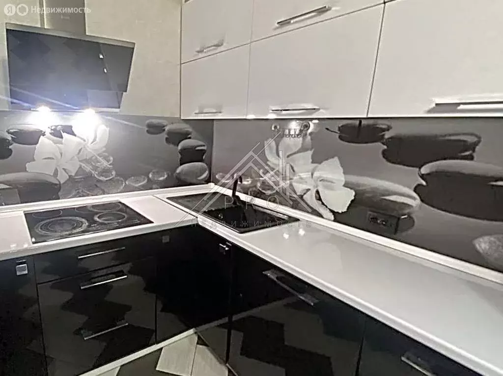 1-комнатная квартира: Ярославль, улица Зелинского, 15к2 (39 м) - Фото 1