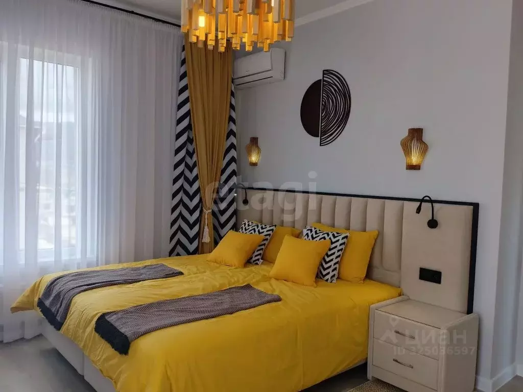 Дом в Краснодарский край, Геленджик Персиковый сад мкр,  (166 м) - Фото 1