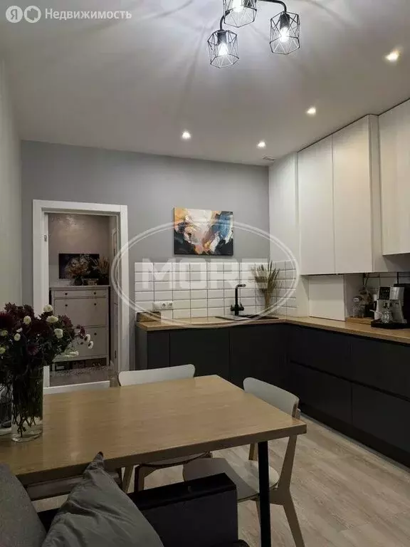 1-комнатная квартира: Калининград, Воздушный переулок, 6 (47 м) - Фото 2