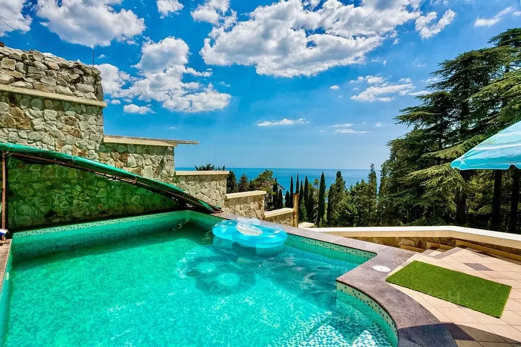 Дом в Крым, Ялта муниципальный округ, Береговое пгт ул. Кипарисная ... - Фото 1